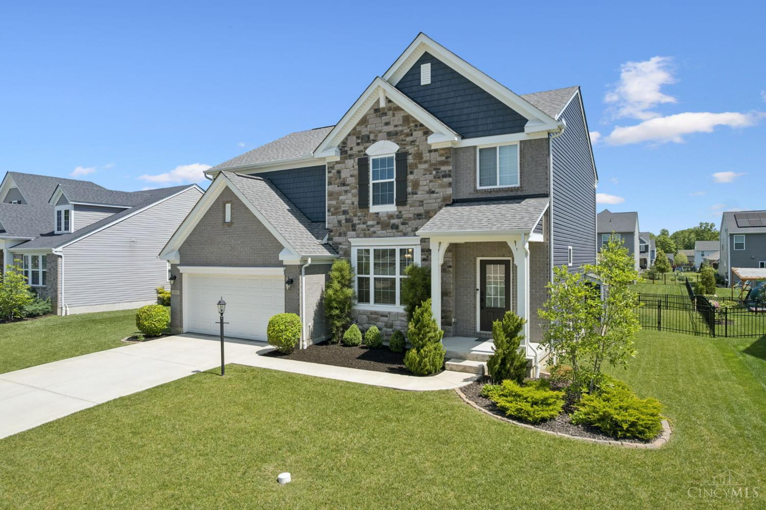 4016 Windsong Court