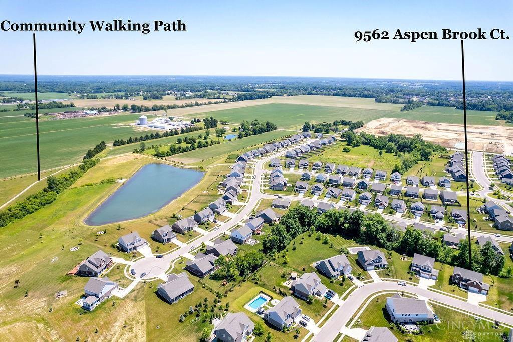 9562 Aspen Brook Court