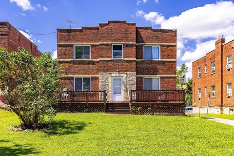 Multifamily For Sale - 7119 Eastlawn Drive<br/> Cincinnati, OH 45237