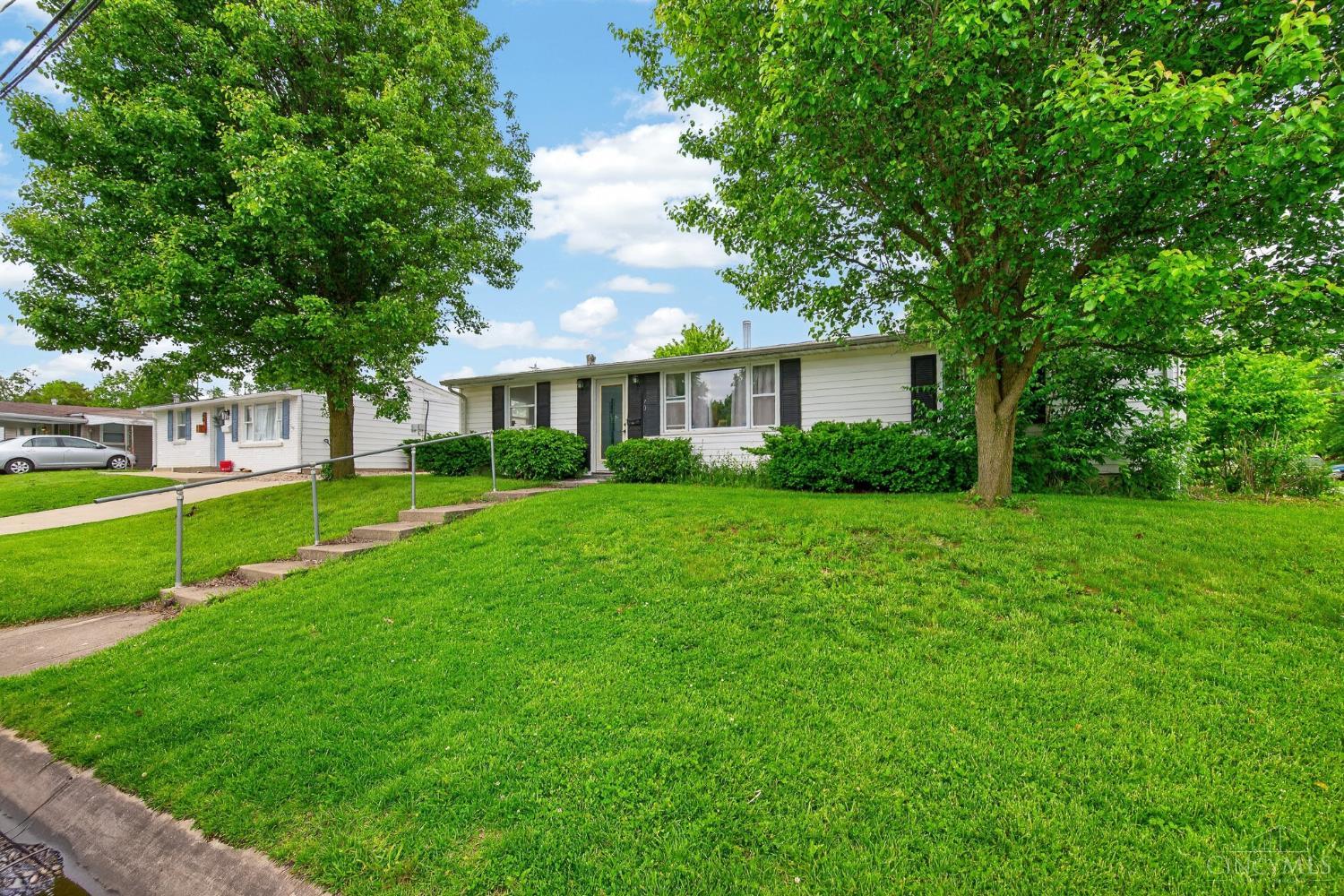 70 Suncrest Drive