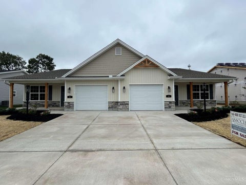 Photo of 50 Timber Creek Drive, Carlisle, OH 45005 (MLS # 1895099)