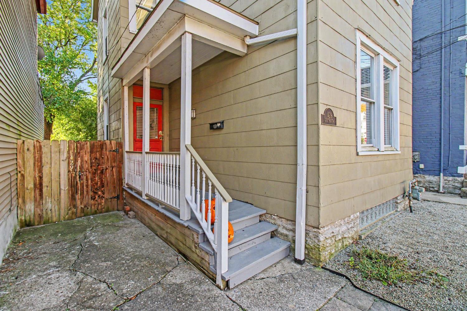 429 Southview Avenue