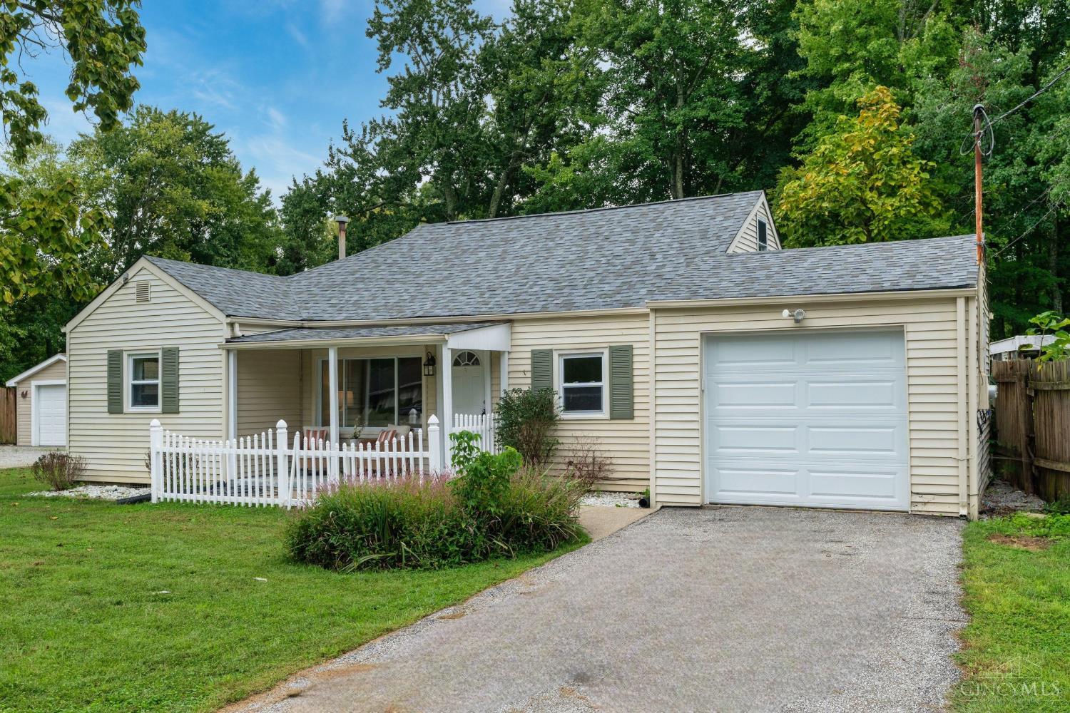 3165 Lindale Mt Holly Road
