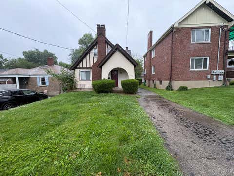 Homes For Sale - 2784 Losantiville Avenue<br/> Cincinnati, OH 45213