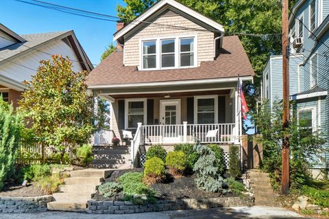 Photo of 3649 Besuden Court, Cincinnati, OH 45208 (MLS # 1860107)