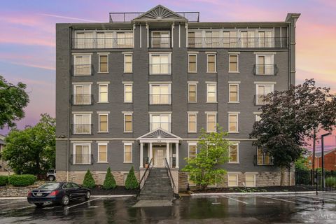 964 Auburnview Drive 3E Cincinnati OH 45206