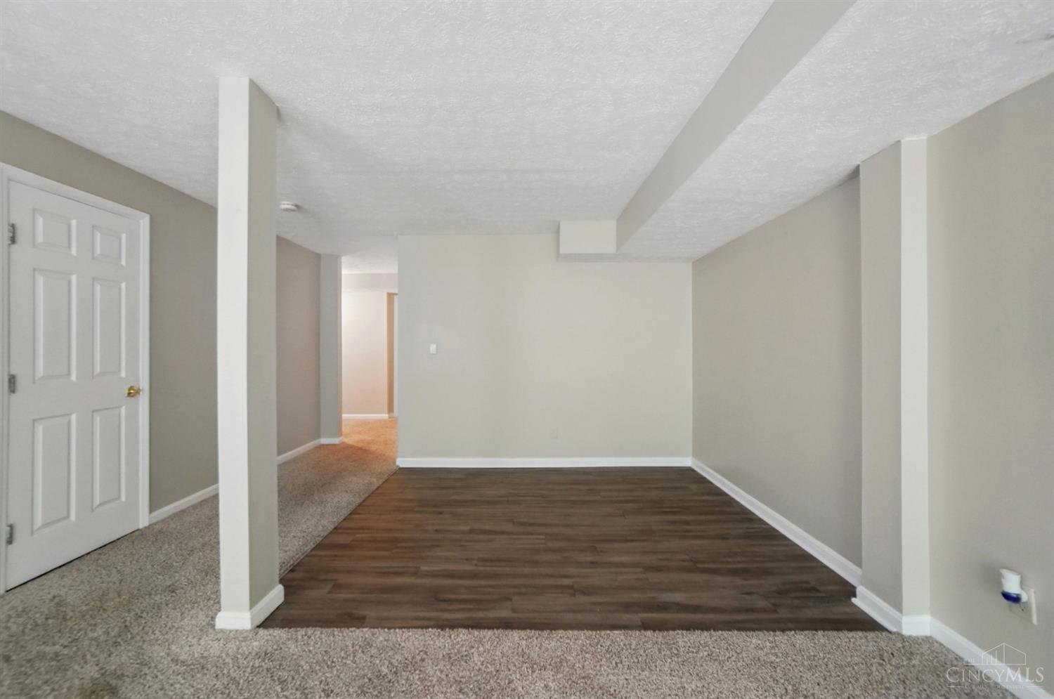 10555 Montgomery Road #97, Montgomery, Ohio image 36