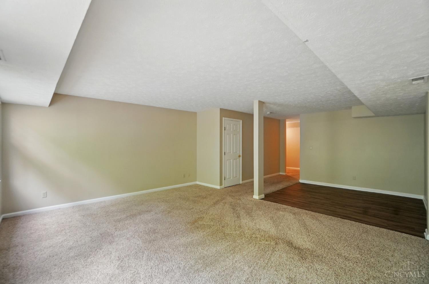 10555 Montgomery Road #97, Montgomery, Ohio image 34