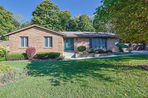 Photo of 742 Story Drive, Fairfield, OH 45014 (MLS # 1896883)