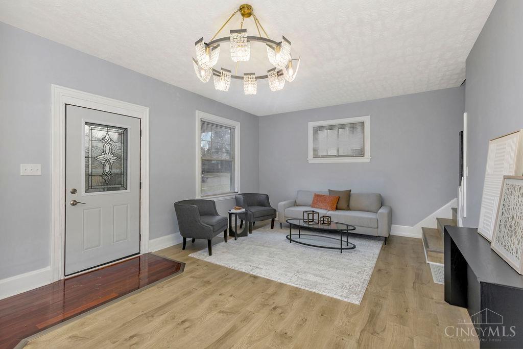 4458 W Eighth Street