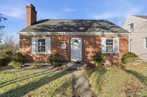 Photo of 6658 Salem Road, Anderson Township, OH 45230 (MLS # 1864478)