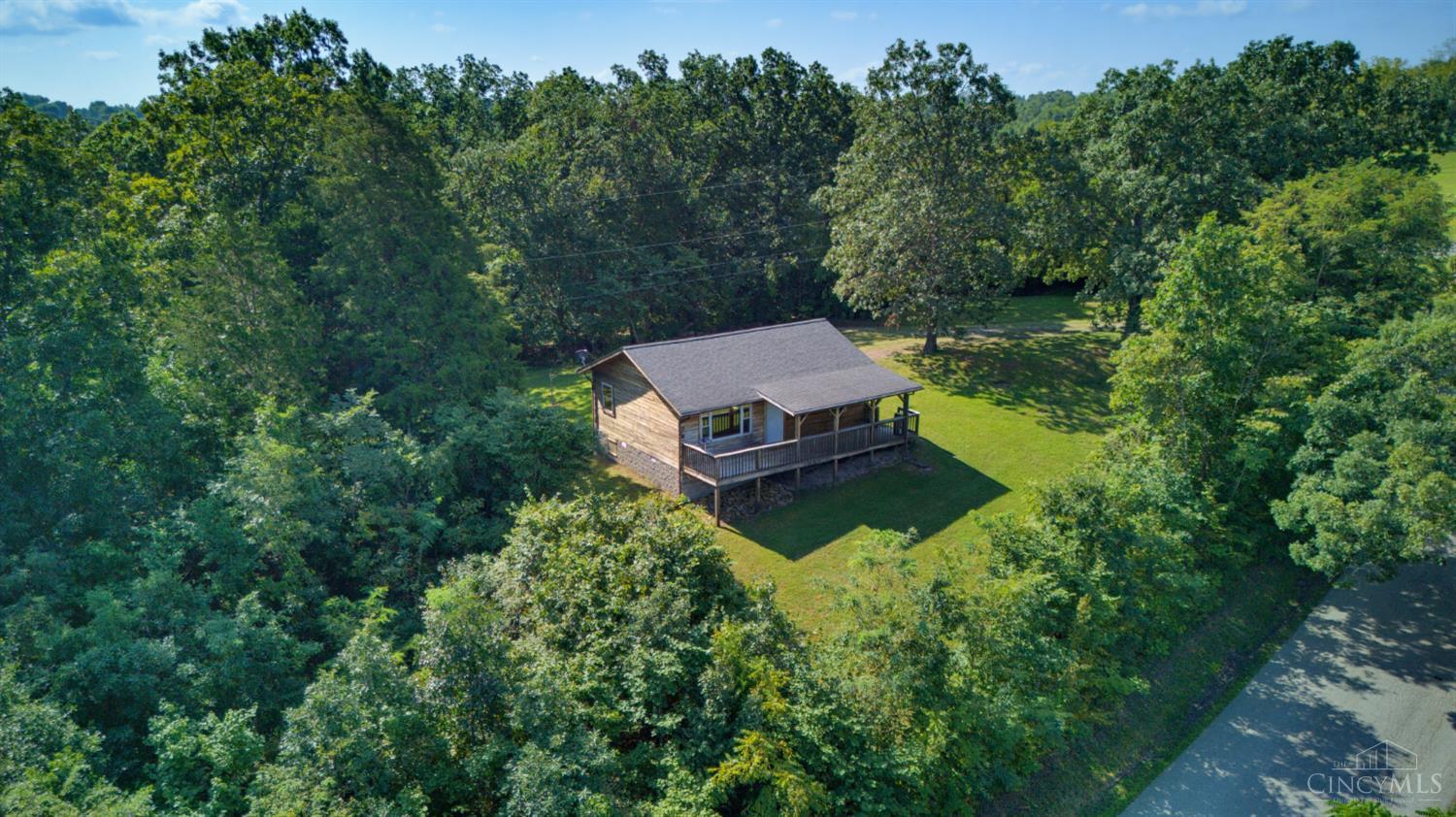 956 Logans Lane