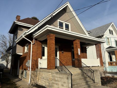 Photo of 4213 33rd Avenue, Cincinnati, OH 45209 (MLS # 1867099)