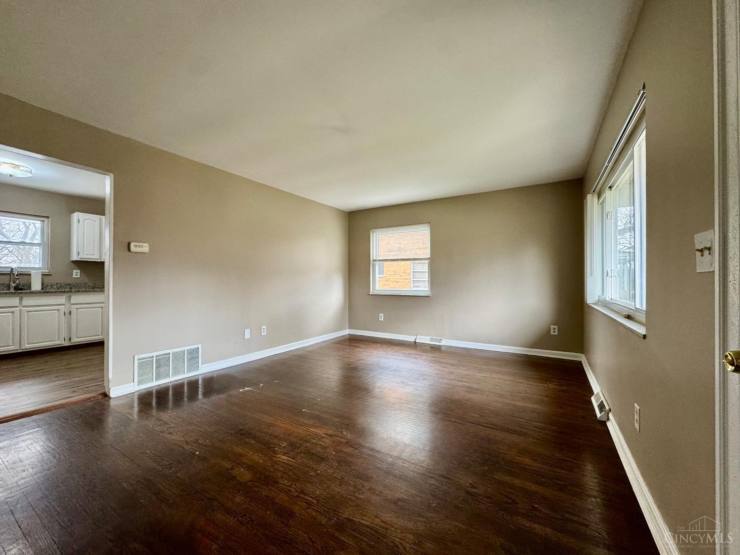 3260 Blueacres Drive