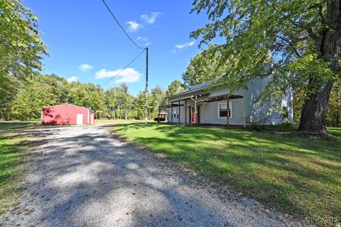1748 Lindale Mt Holly Road Amelia OH 45102