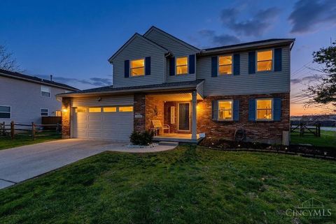 Photo of 200 Greenwood Lane, Trenton, OH 45067 (MLS # 1871287)