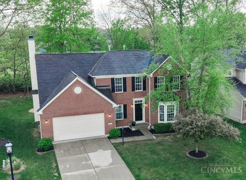 Townhouse For Sale - 1727 Amberwood Way<br/> Hamilton Twp, OH 45039