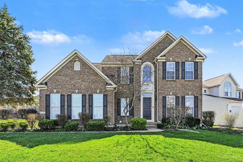 Homes For Sale - 1301 Harvest Run Drive<br/> Warren County, Lebanon, OH 45036