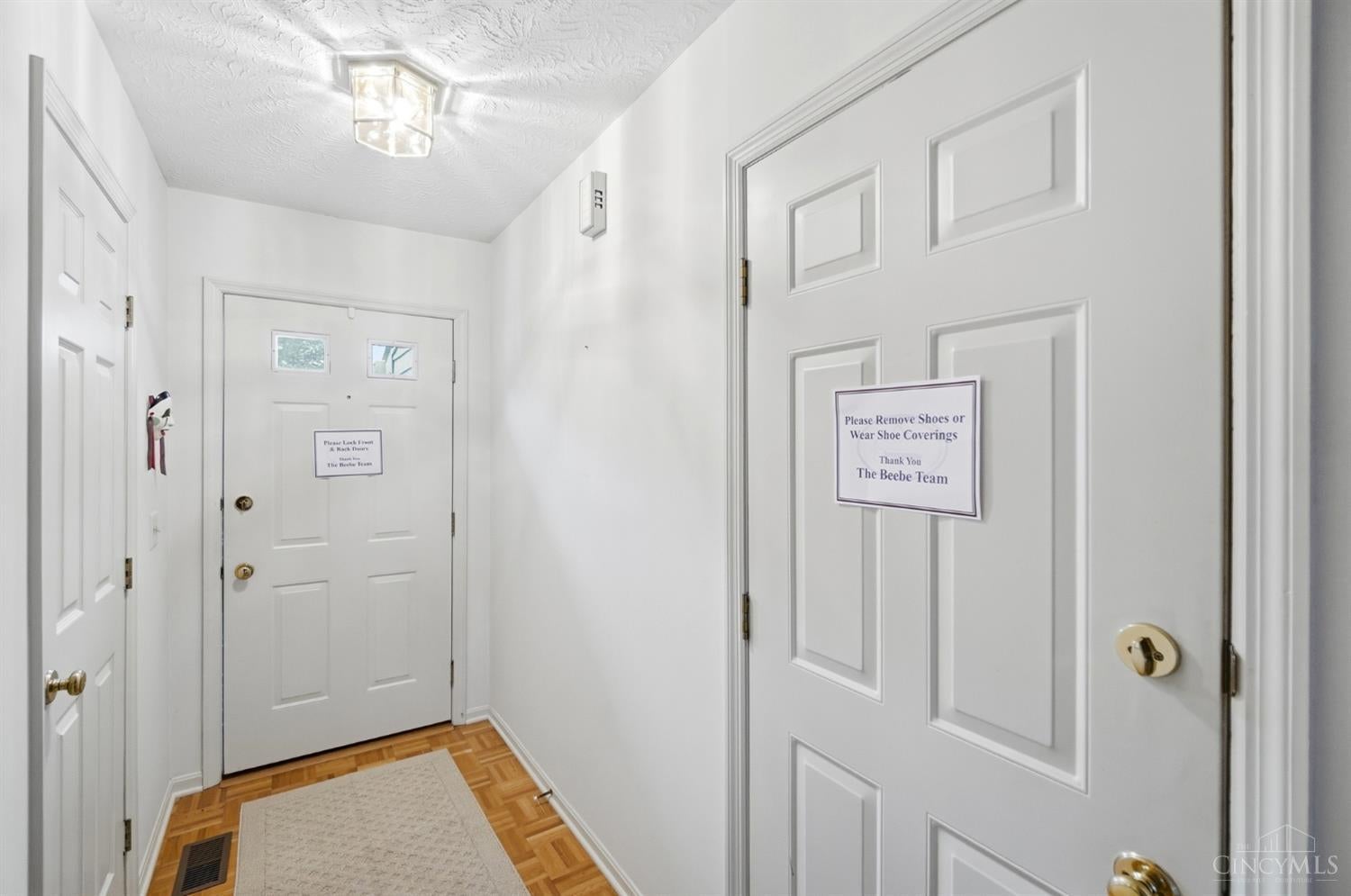 790 Lakeshore Drive