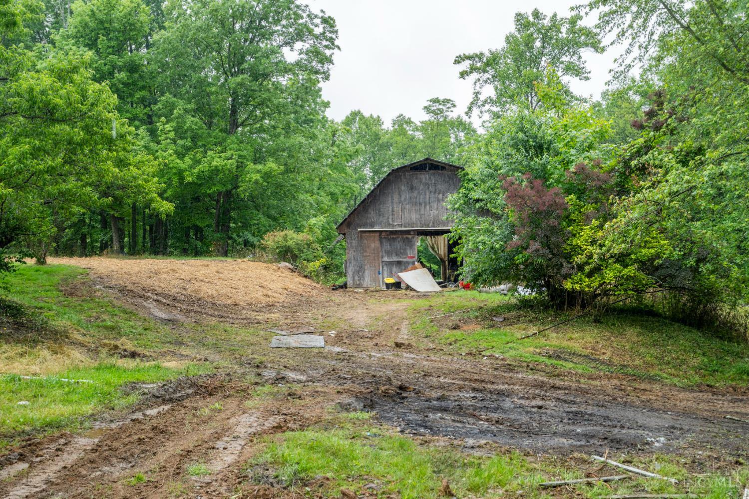 1182 Hook Morgan Road, Concord Twp, Ohio image 4