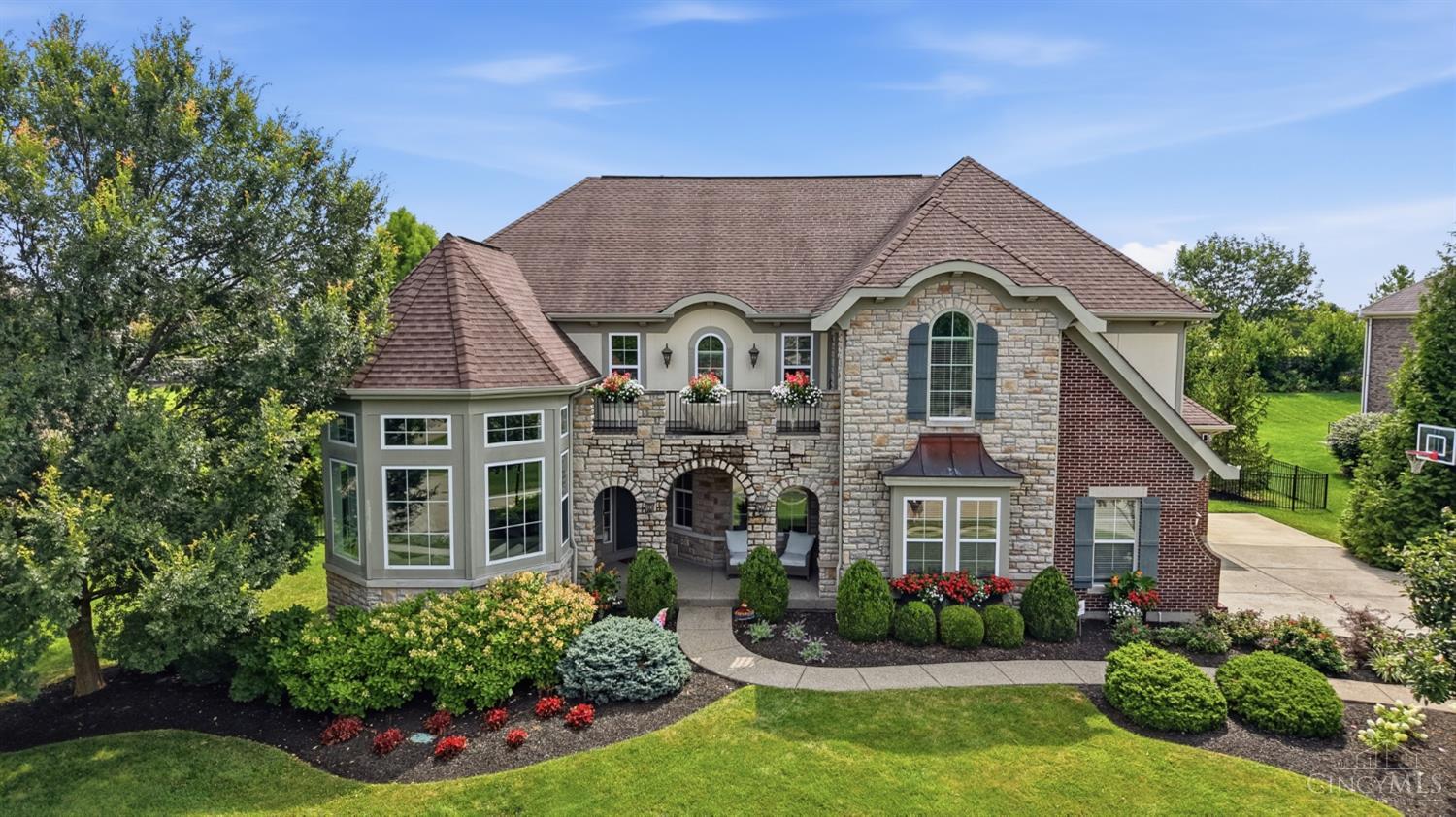 4744 Braid Lane