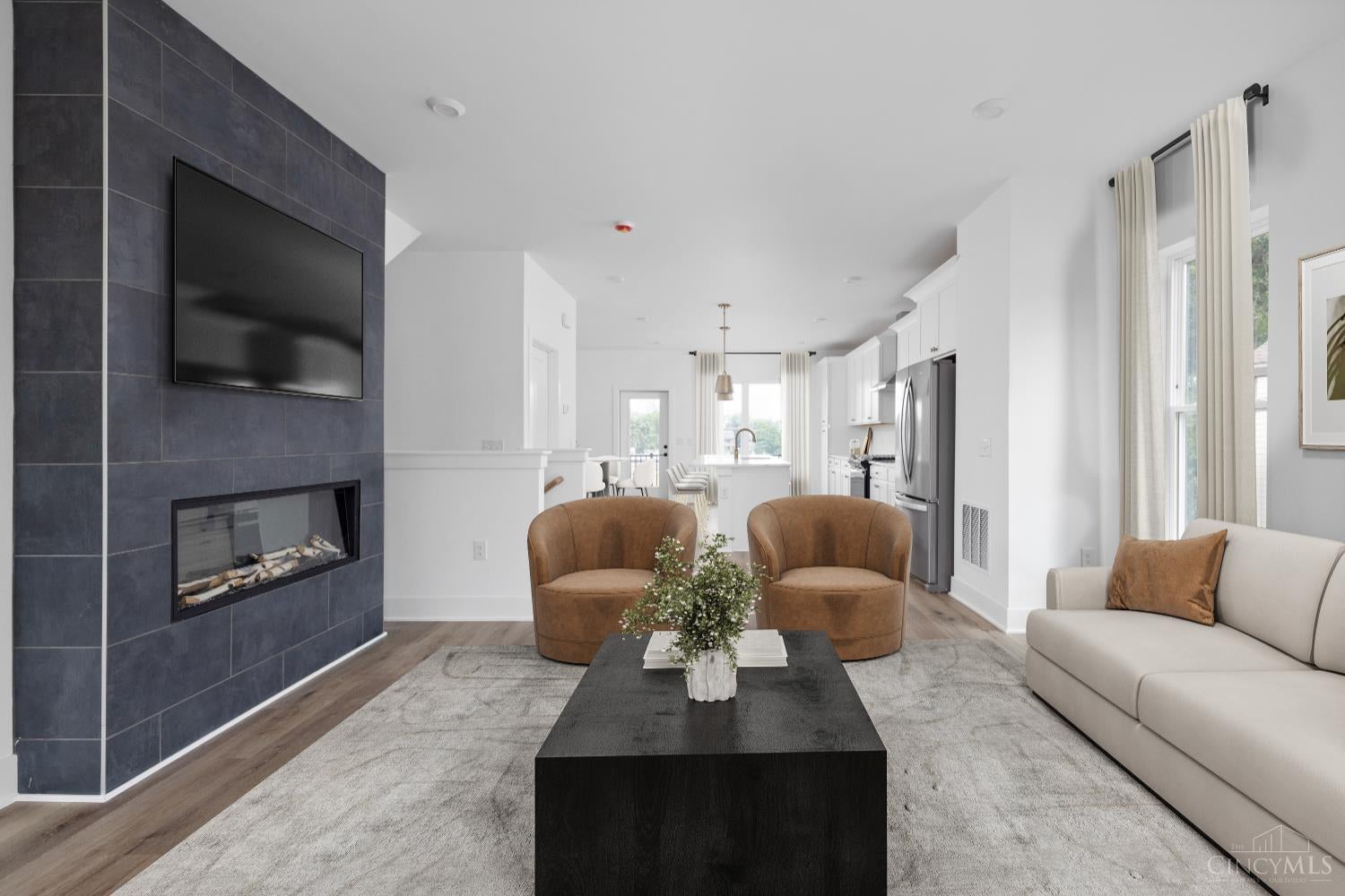 1635 Everly Place