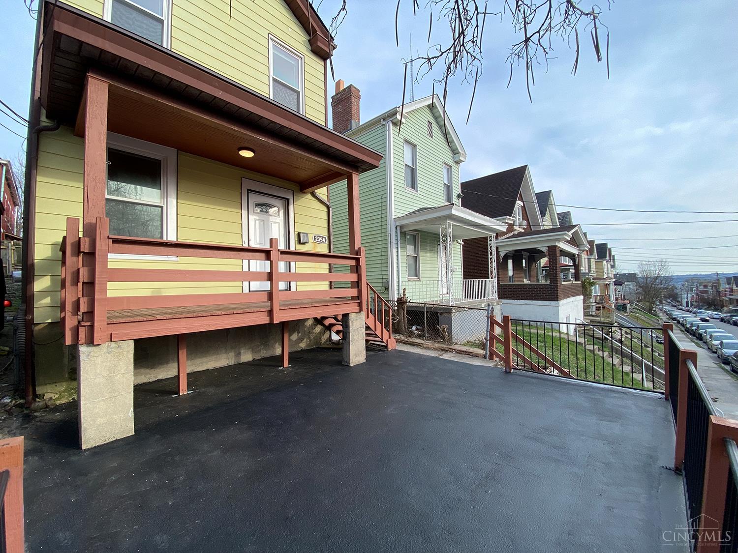 2354 Victor Street