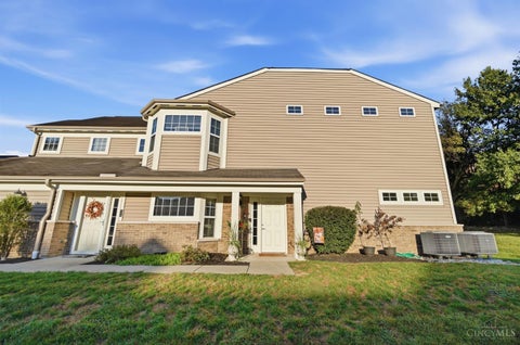 Condo For Sale - 588 Heritage Square<br/> Harrison, OH 45030