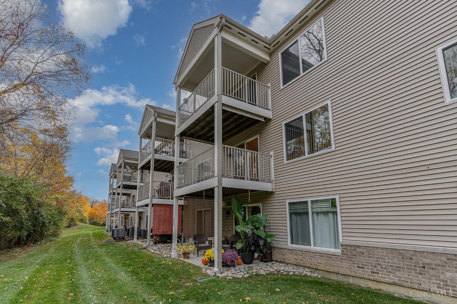 1300 Twin Spires Drive #201, Batavia Twp, Ohio image 24