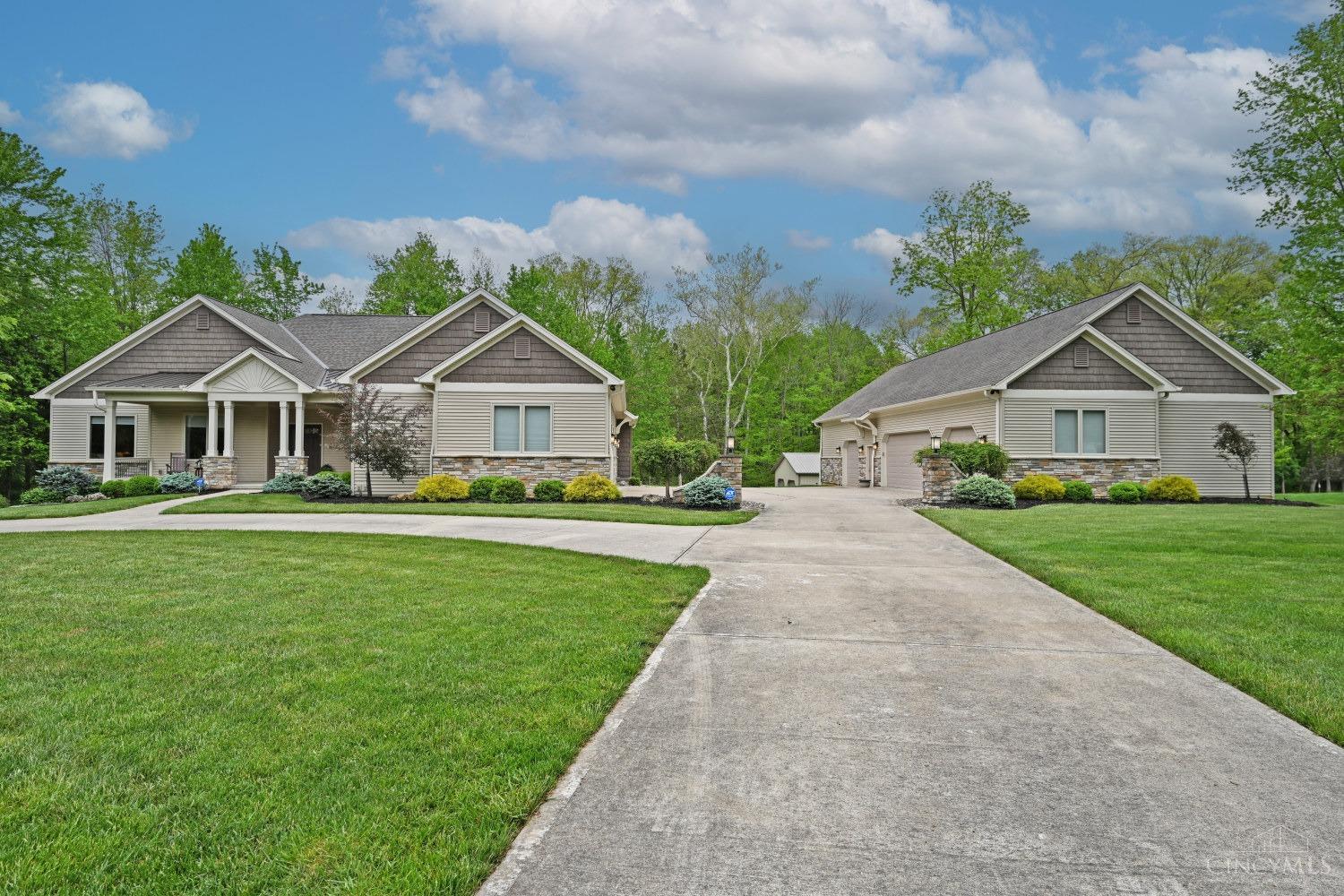 1688 Autumn Oak Drive, Stonelick Twp, Ohio image 1