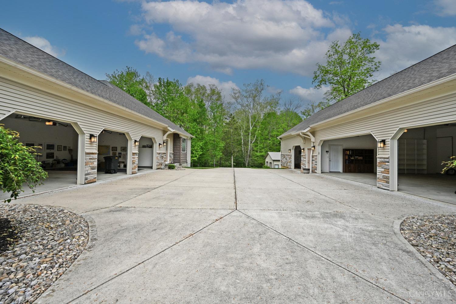 1688 Autumn Oak Drive, Stonelick Twp, Ohio image 50