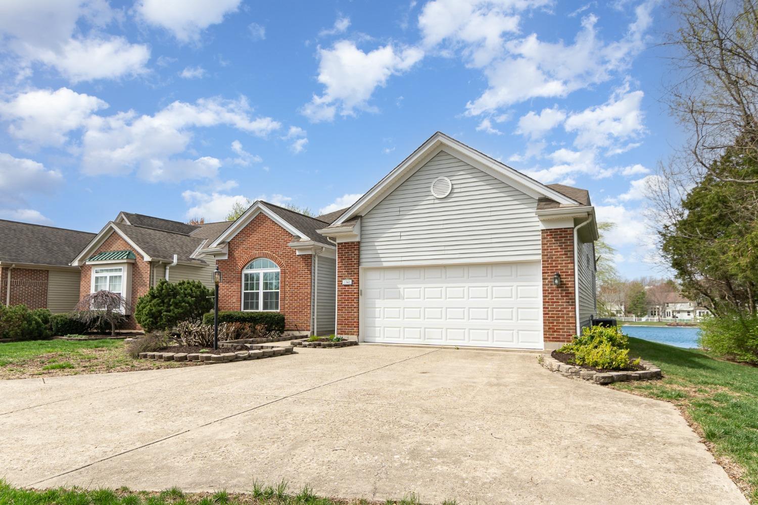 1040 Wood Duck Court, Hamilton Twp, Ohio image 2