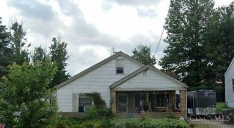 Photo of 4537 Leslie Avenue, Blue Ash, OH 45242 (MLS # 1867217)