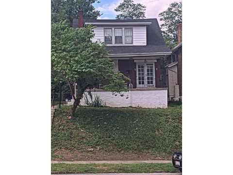 Homes For Sale - 1747 Hopkins Avenue<br/> Norwood, OH 45212