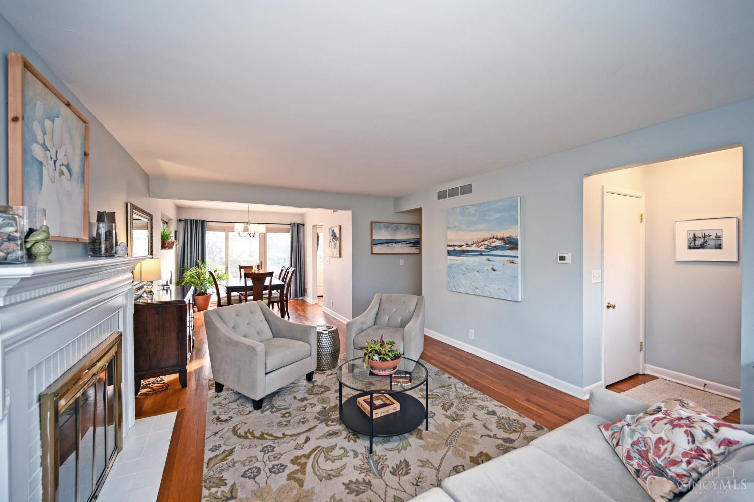 7311 Timberknoll Drive