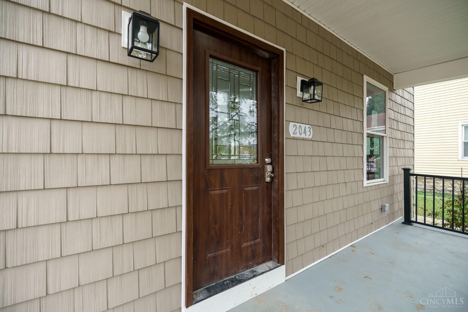 2043 Lawrence Avenue