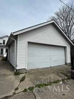 225 Gordon Avenue, Hamilton, Ohio image 4
