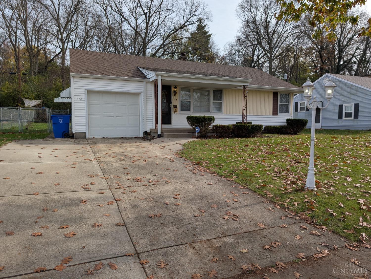 374 Fernway Drive, Hamilton, Ohio image 36