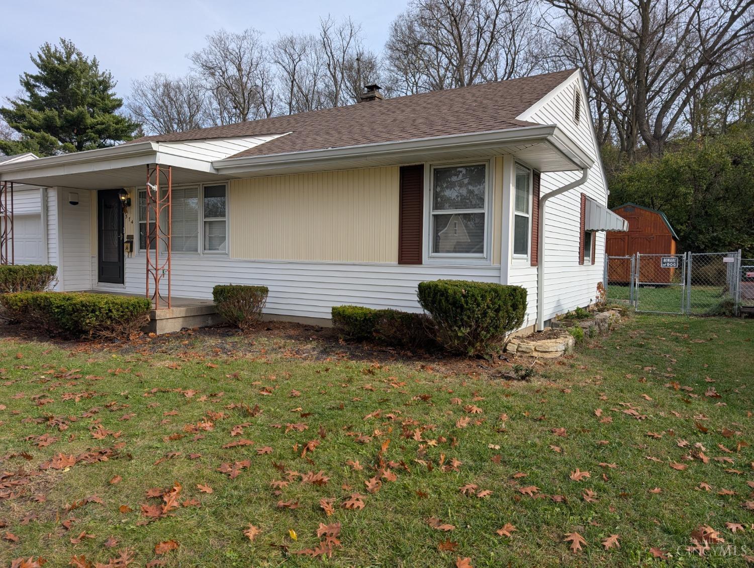 374 Fernway Drive, Hamilton, Ohio image 35