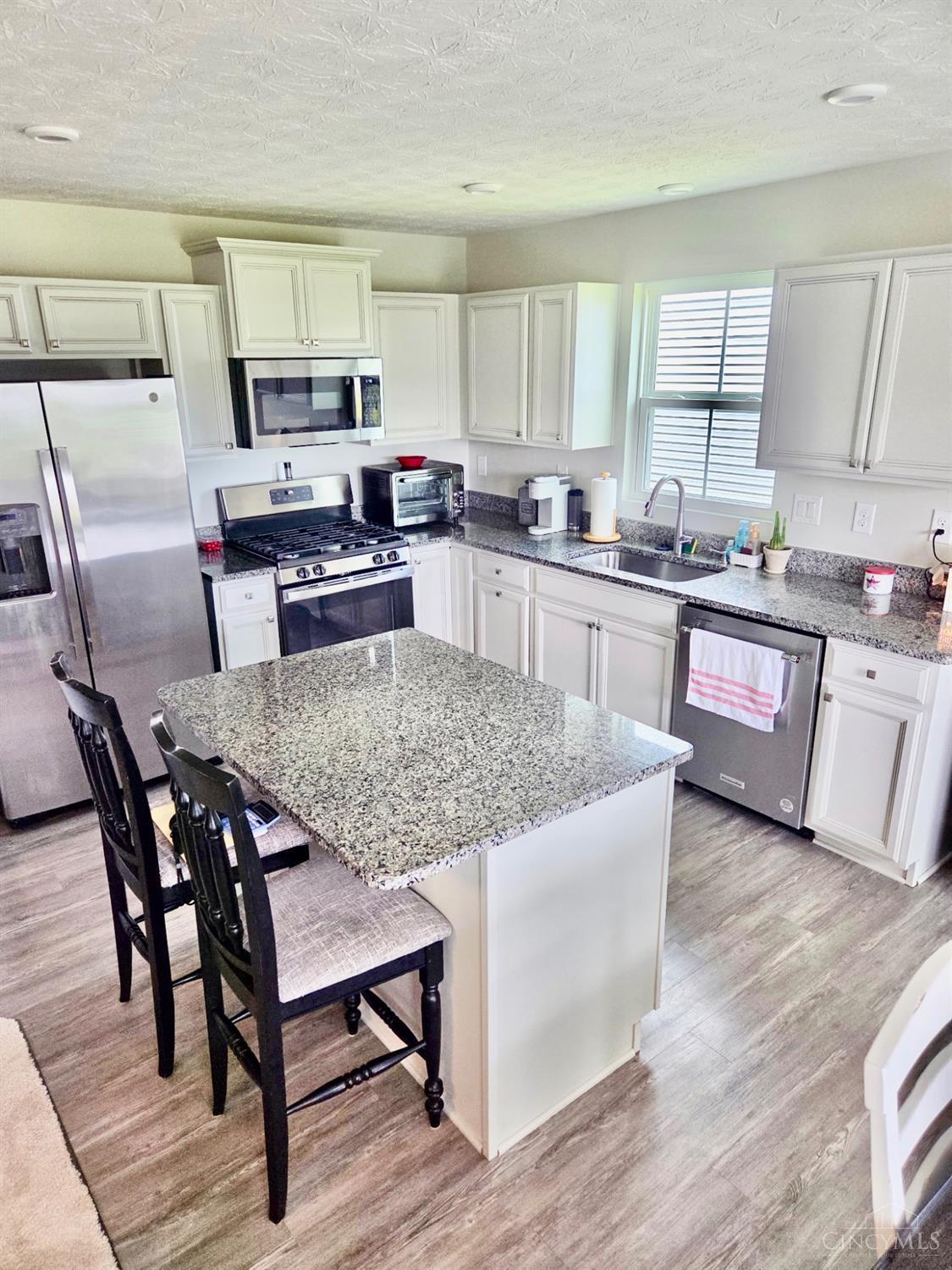 5588 Woodcreek Drive, Middletown, Ohio image 7