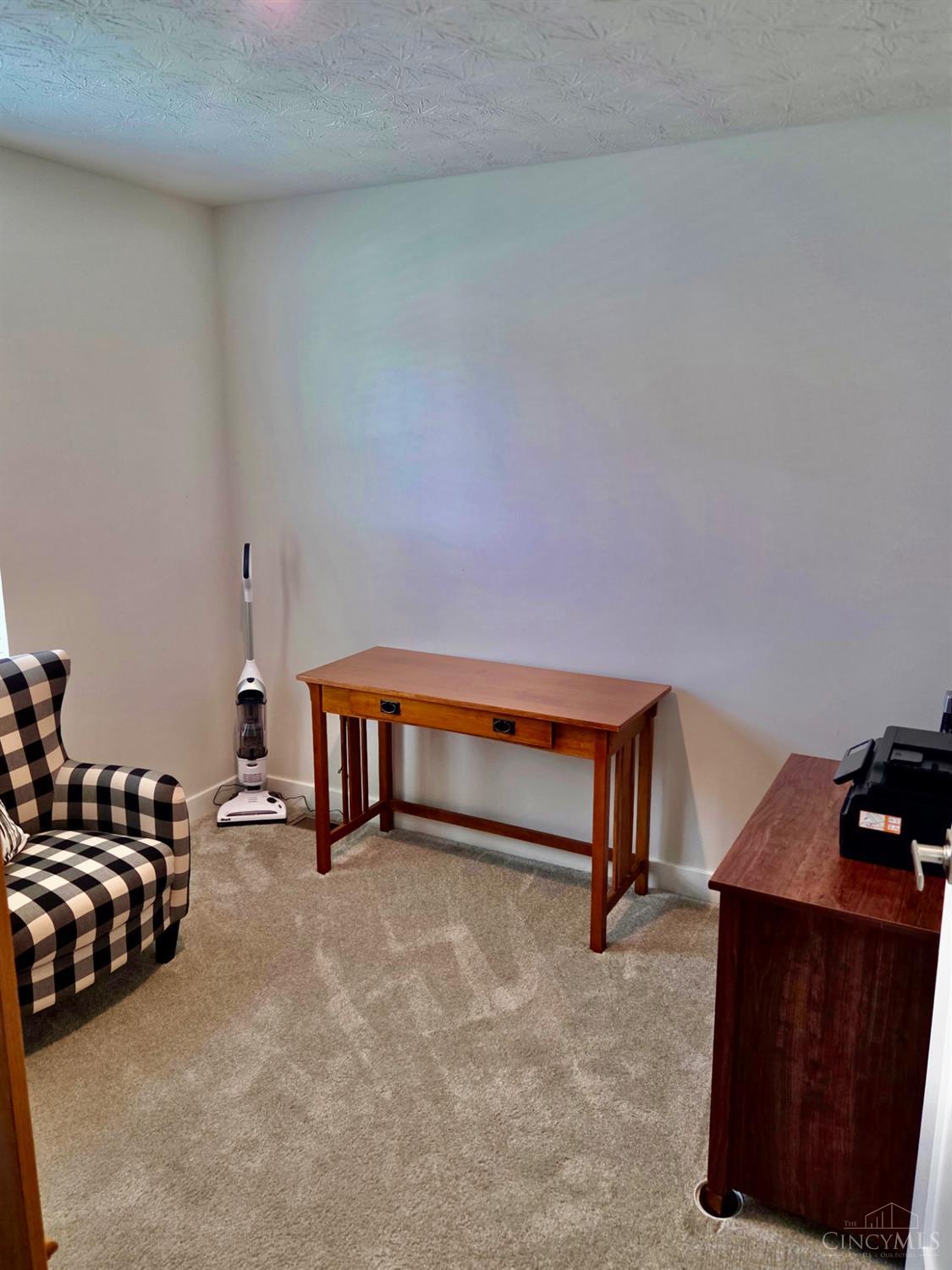 5588 Woodcreek Drive, Middletown, Ohio image 17