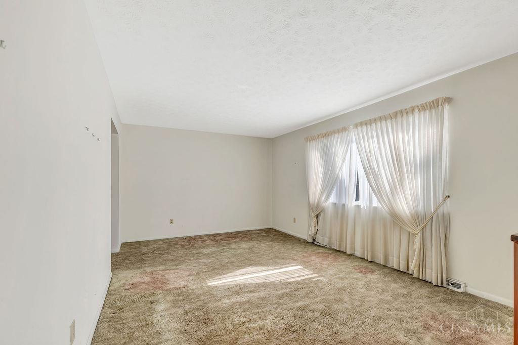 818 Rosetree Lane