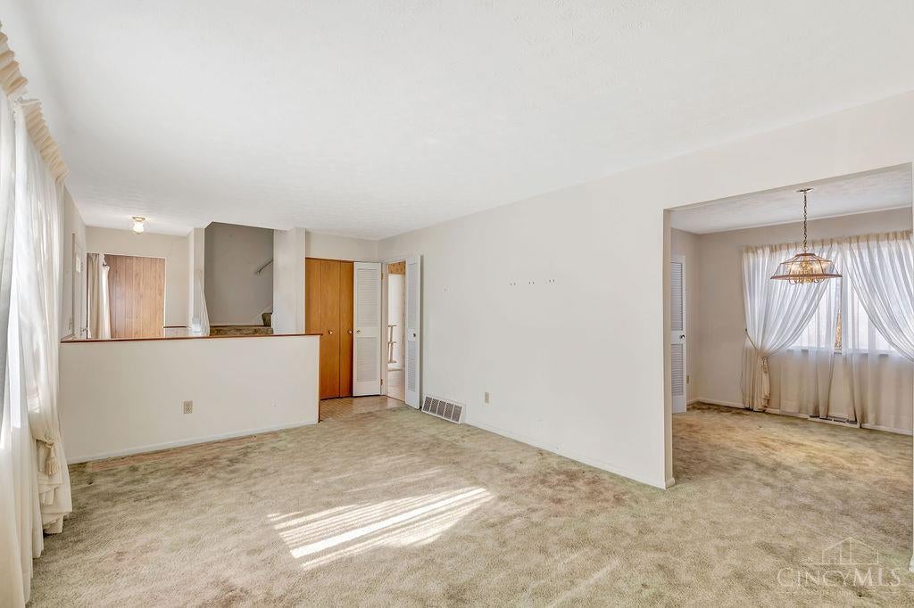 818 Rosetree Lane