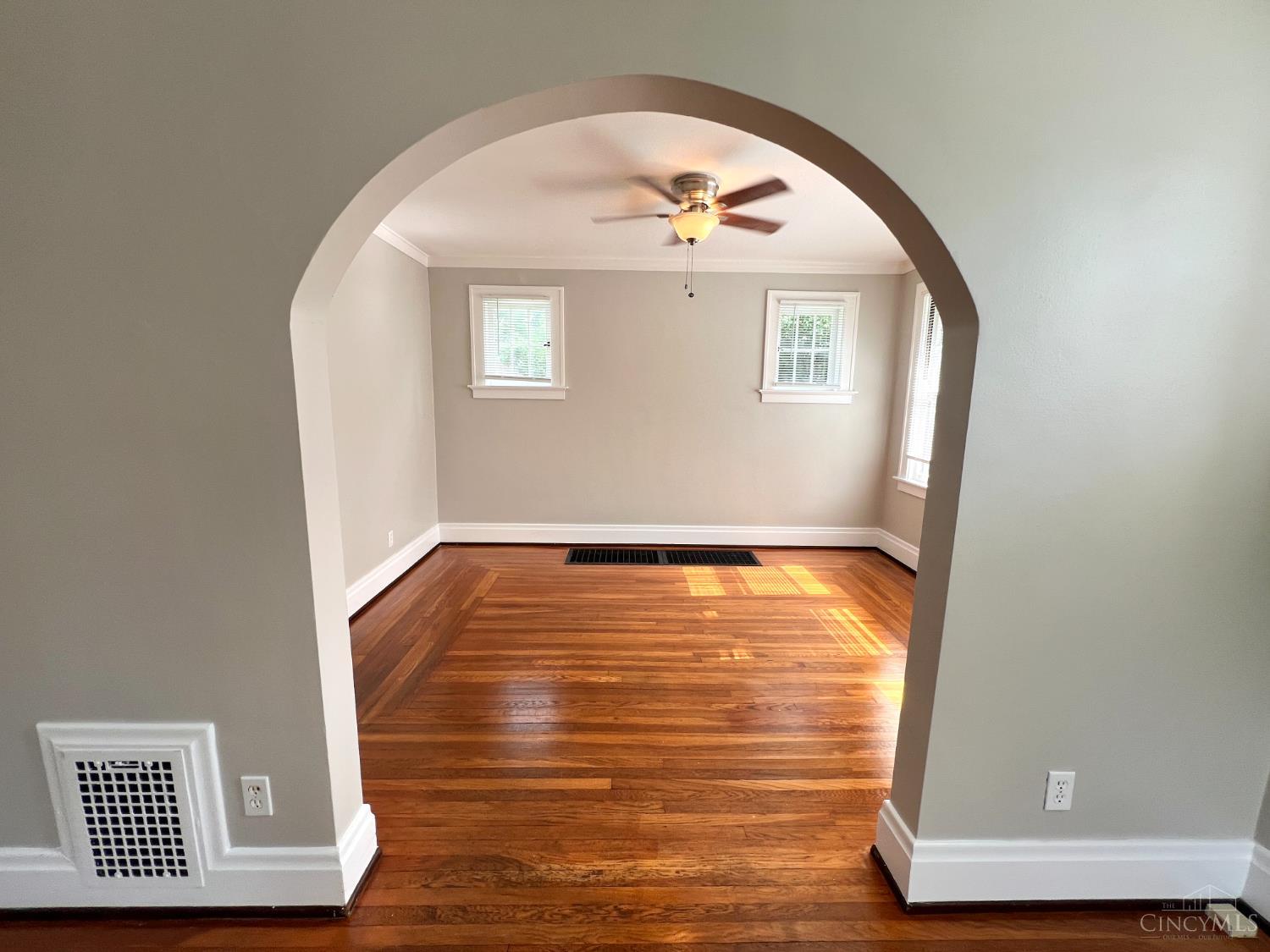 1498 Reid Avenue, Cincinnati, Ohio image 6