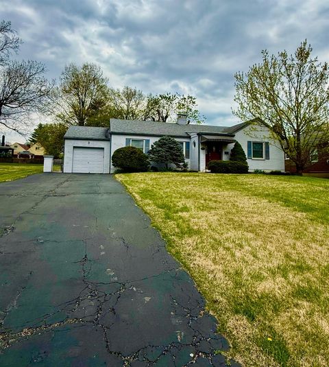 Photo of 1854 Sylved Lane, Cincinnati, OH 45238 (MLS # 1874752)