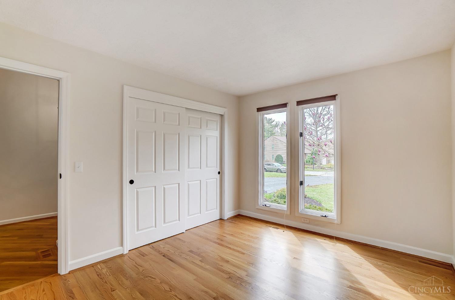 5346 Hickory Trail Lane, Blue Ash, Ohio image 28