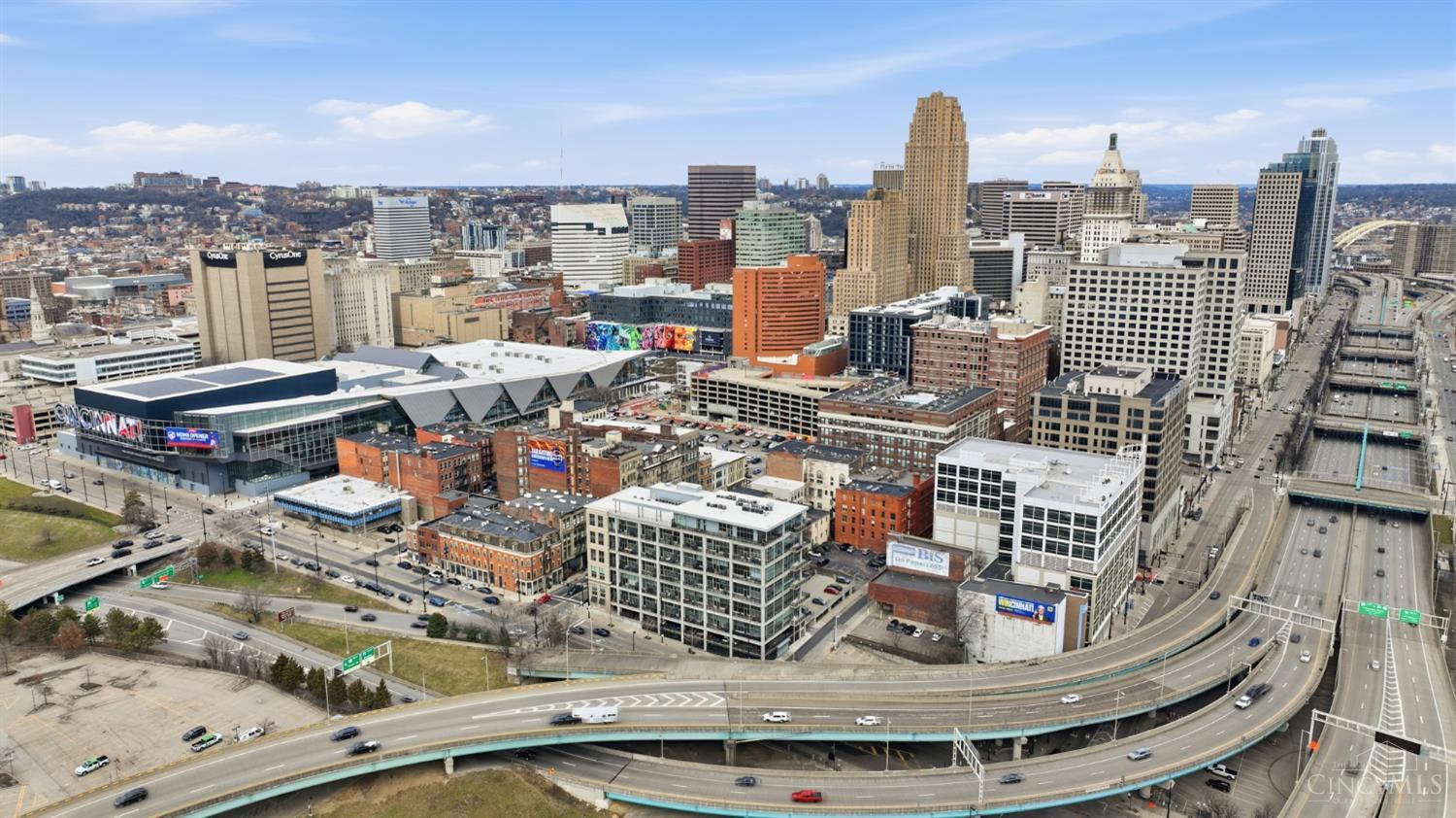 353 W 4th Street 607