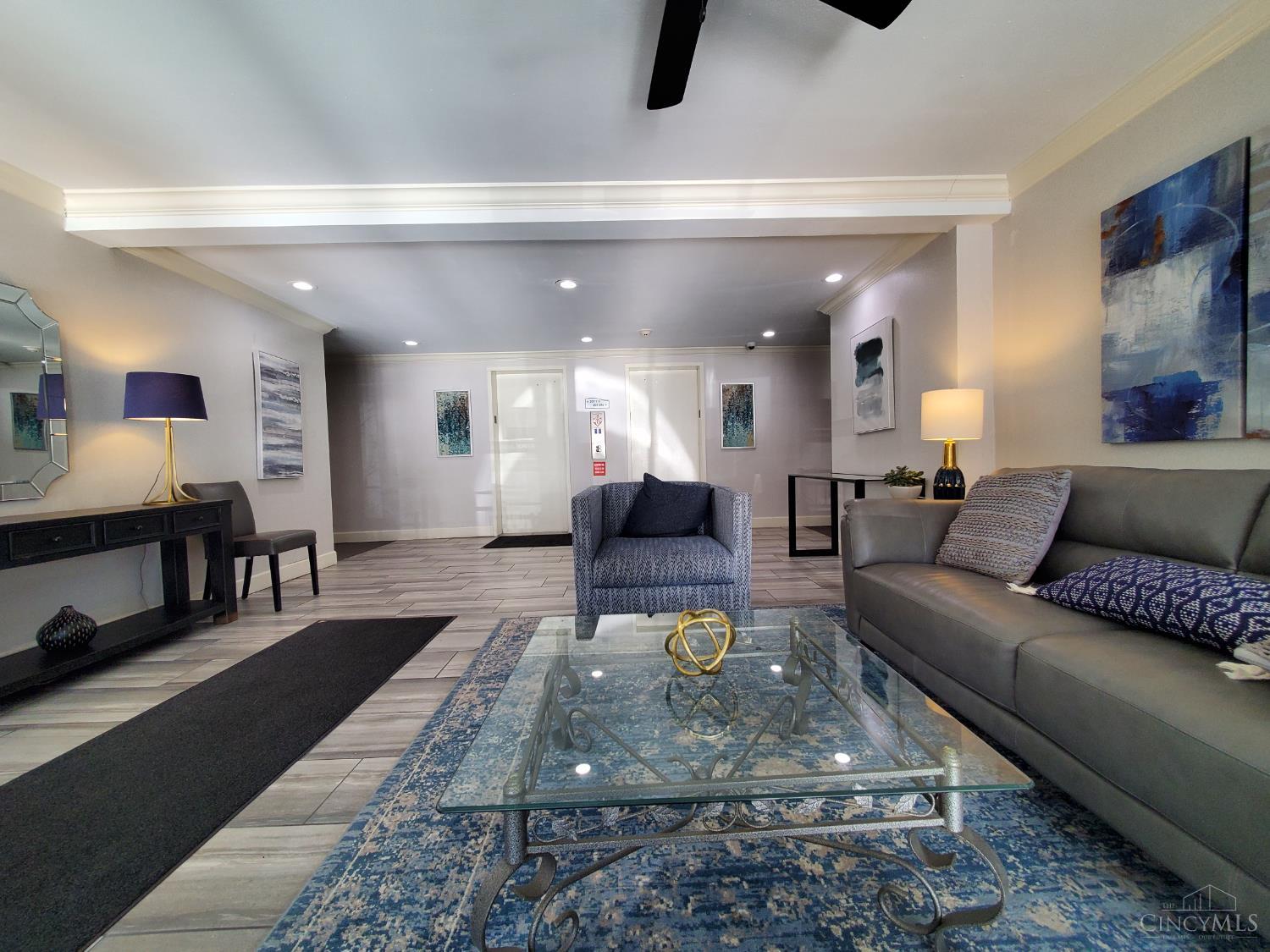 1815 Wm H Taft Road 507