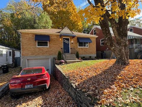 Photo of 1228 Fairbanks Avenue, Cincinnati, OH 45205 (MLS # 1861103)