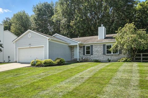 Photo of 222 Deershadow Road, Maineville, OH 45039 (MLS # 1856219)
